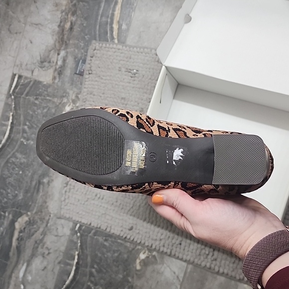 🆕️ sz 9 leopard print boots🔥 - Picture 2 of 6